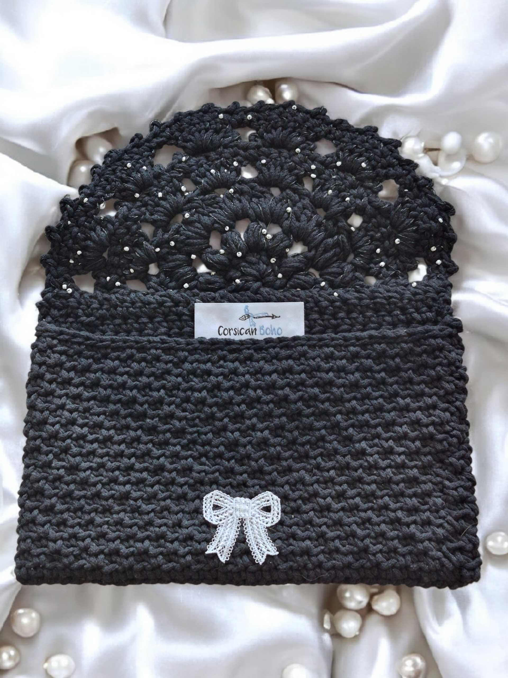 Pochette noire Perli